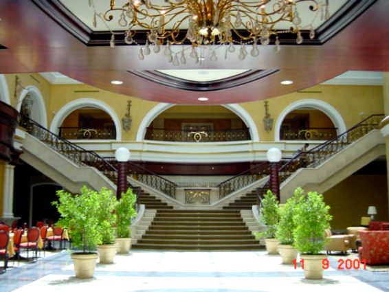 Hotel Holiday